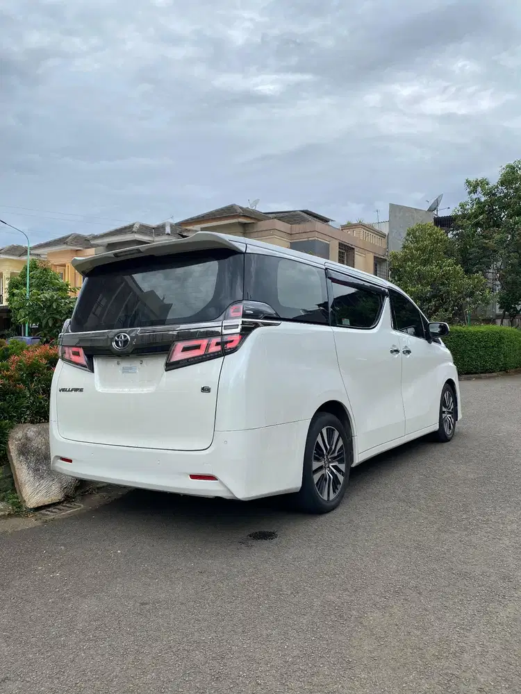 Toyota Vellfire 2018 Bensin