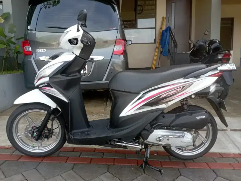 Motor honda spacy tahun 2013 muluuuus