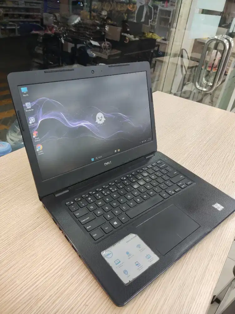Laptop Dell Vostro 3490