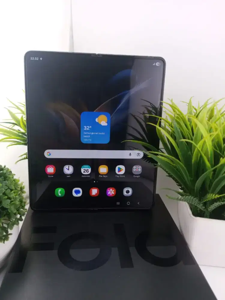 Samsung Galaxy Z fold 4 Fullset