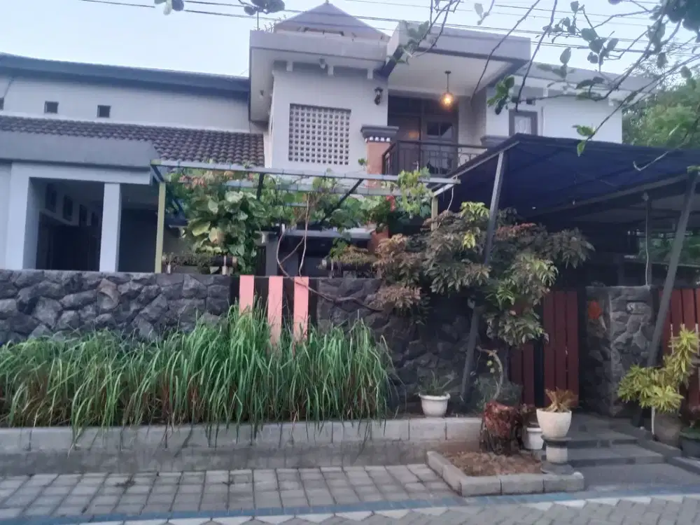 Dijual Cepat MURAH, Rumah Bagus Terawat Siap Huni di PONDOK JATI Kota Sidoarjo Jawa Timur