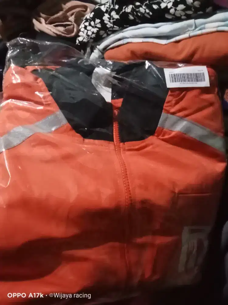 Jual jaket Shopie baru..bisa nego dikit