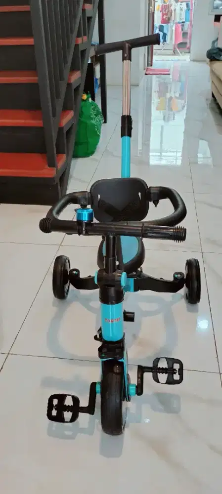 Sepeda anak tricycle EXOTIC
