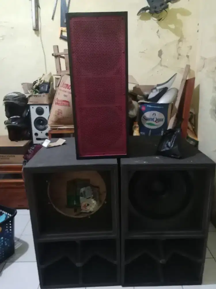 Box plus speaker