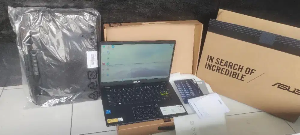 Laptop Asus Vivobok Baru Gres tidak jadi pake ASUS N4500 jual rugi 4jt