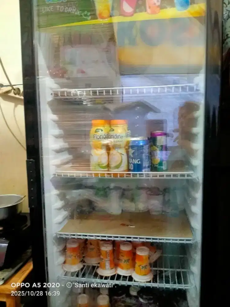 Dijual showcase RSA 5 rak