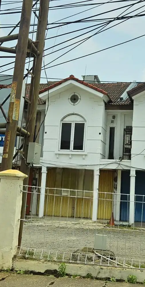 Dijual/Disewakan Ruko 2 Lantai Depan Plaza Cibubur