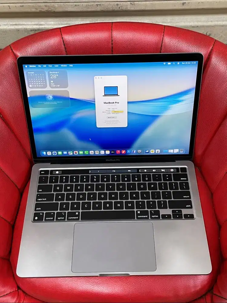 MacBook Pro 13 inch 2022 M2 8gb 512gb Fullset Original