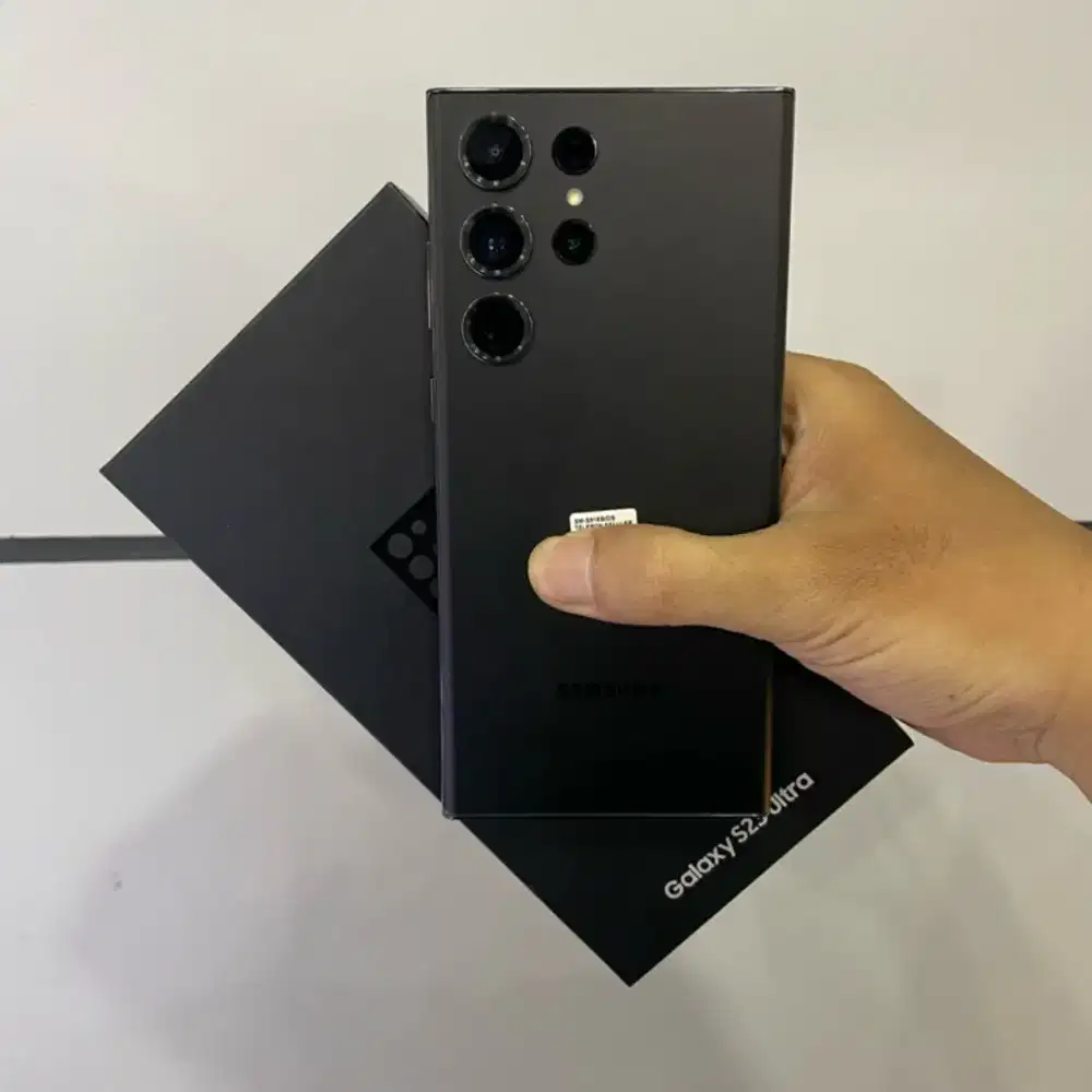 Samsung S23 Ultra 12/256 Gb sein