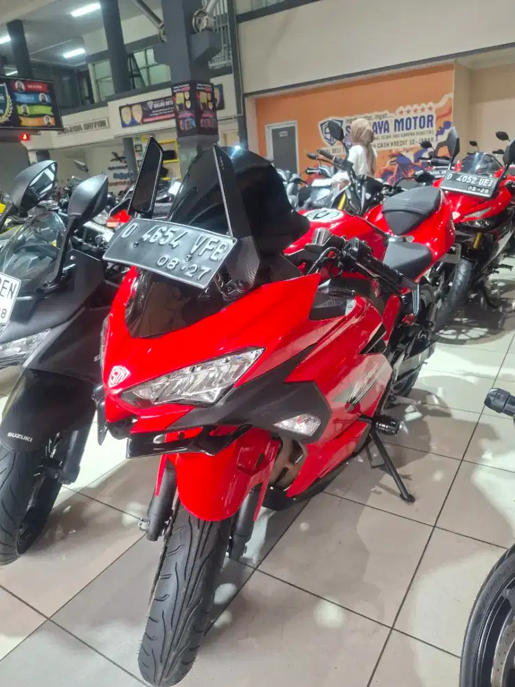 NINJA 250 R FI 2022 - SRI SANJAYA MOTOR
