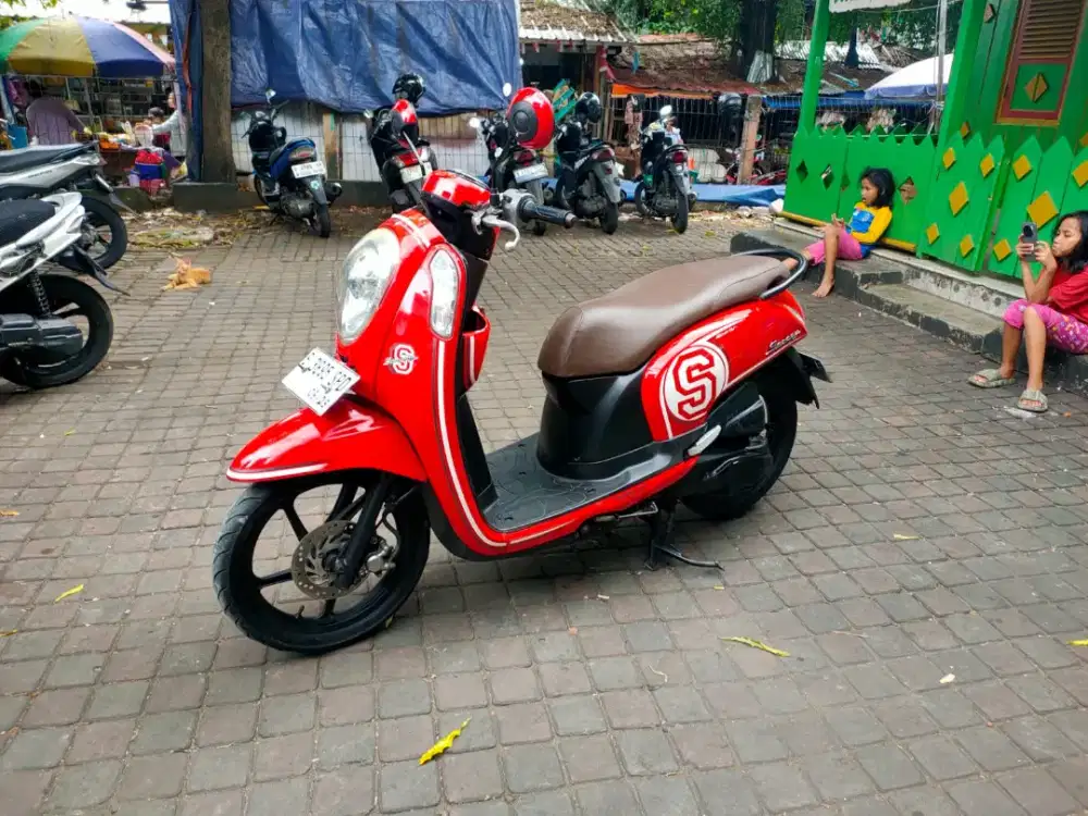 Scoopy 110cc PGM-FI Thn 2014