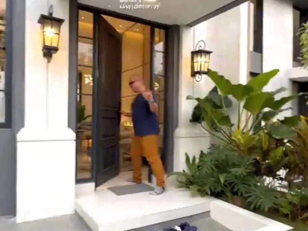 RUMAH JL BROMO EXLCUSSIVE 4 UNIT FREE ALL BIAYA BONUS PAGAR JERJAK