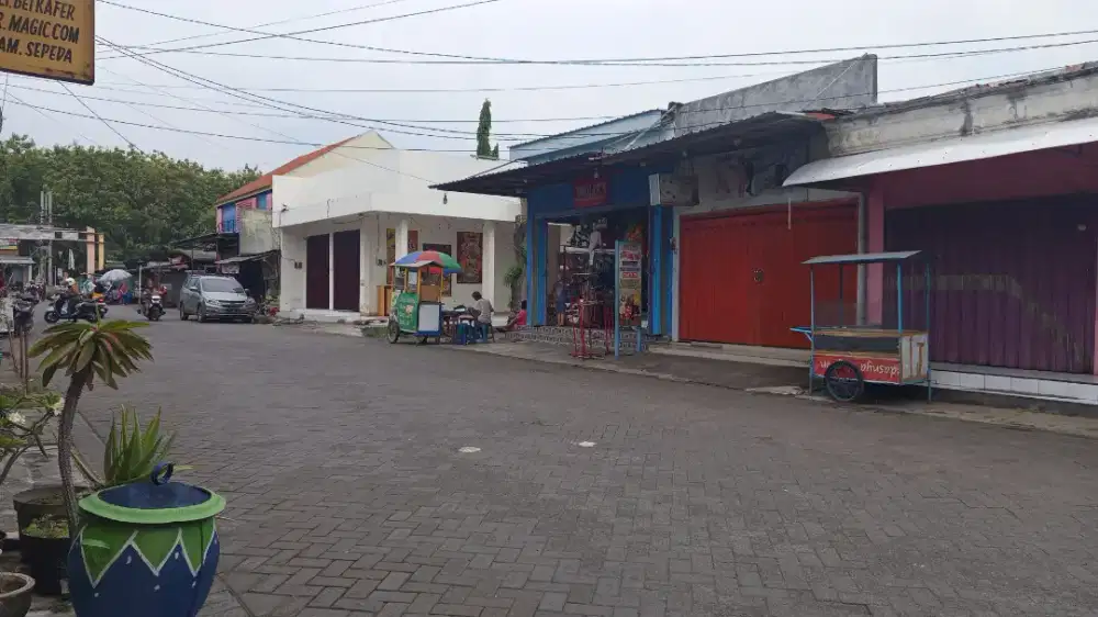 siap huni lokasi strategis didepan