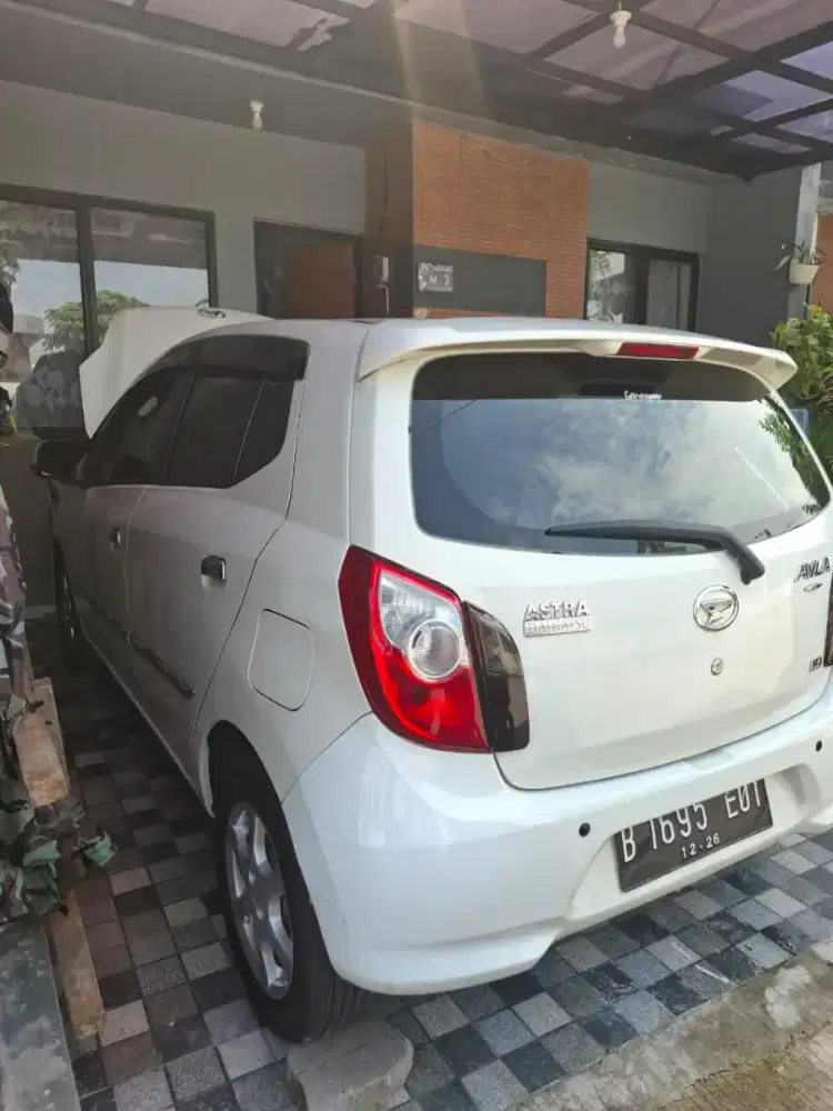 Daihatsu Ayla 1.0X manual 2016