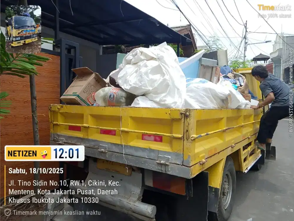 Jasa buang puing dan tanah