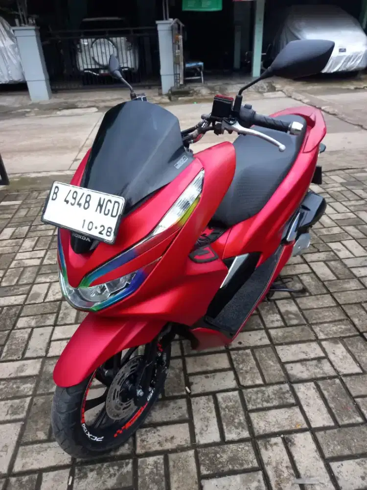 Honda pcx merah bisa tt