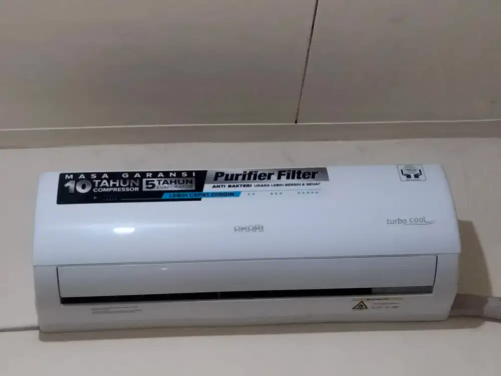 AC Akari 1/2 pk, baru pemakaian 2bulan include pipa.