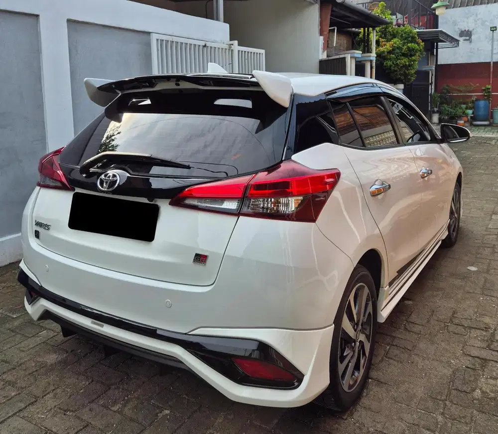 Toyota Yaris 1.5 GR Sport CVT