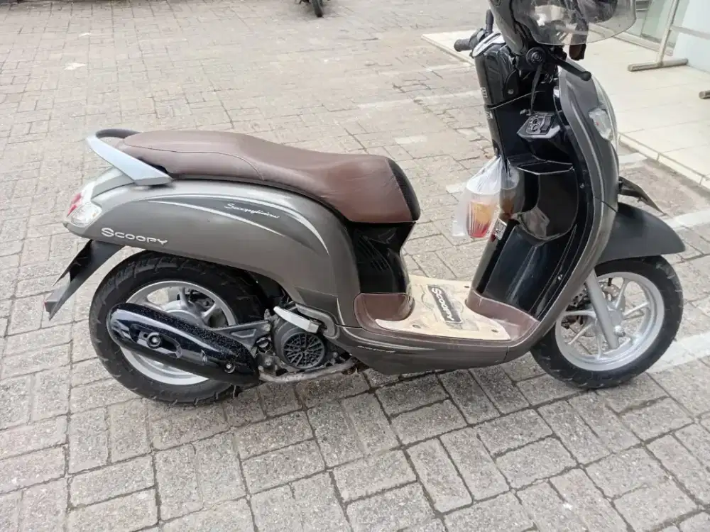 HONDA SCOOPY 2018