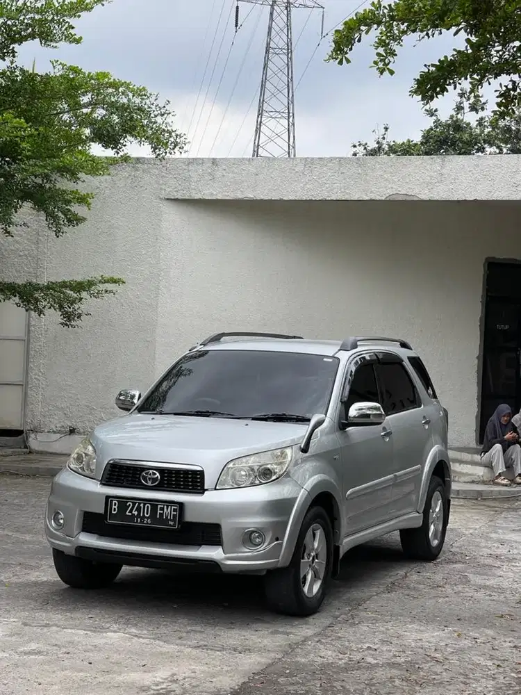 TOYOTA RUSH S A/T