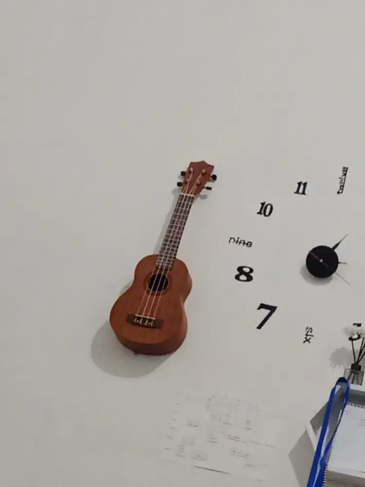 Gitar ukulele ( kentrung) cowboy