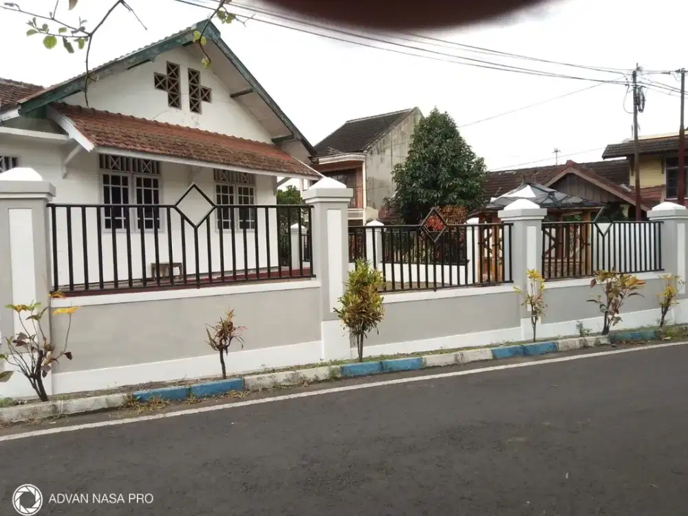 MURAH! RUMAH IKAN PIRANHA LUAS TANAH 407M DEKAT SUHAT