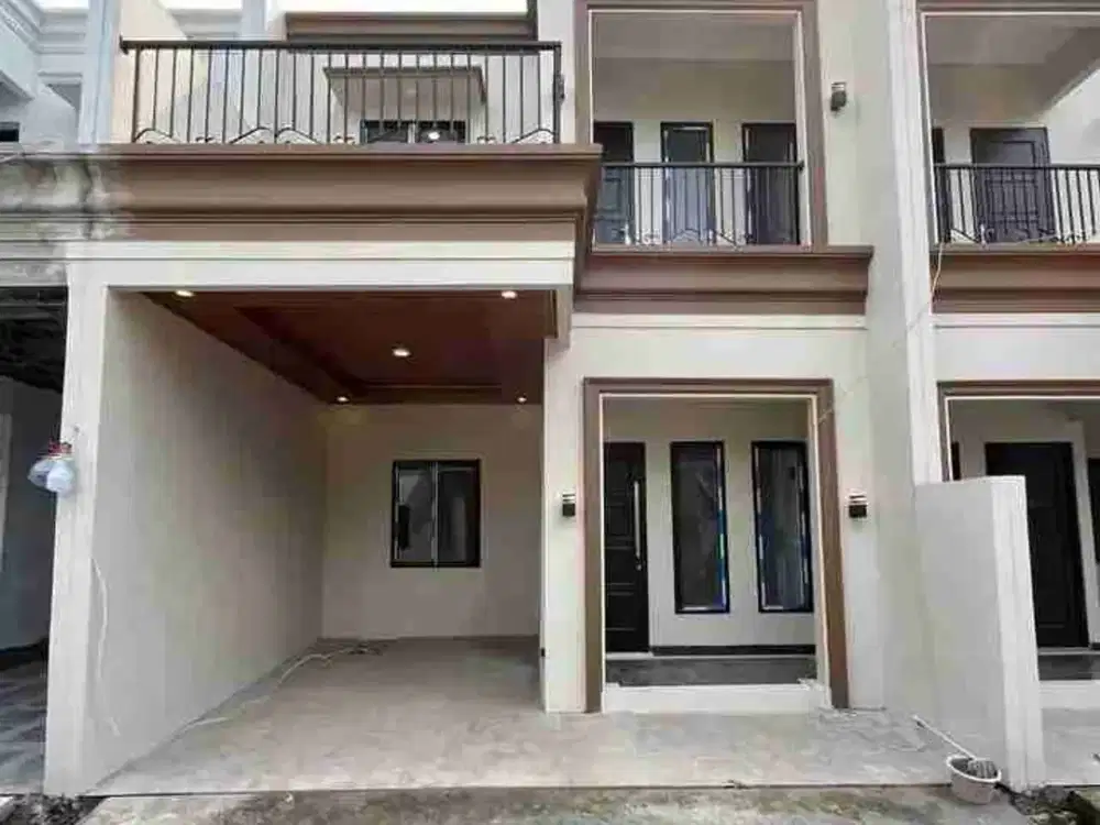 rumah 3kt model mezanine dekat stasiun dan pasar