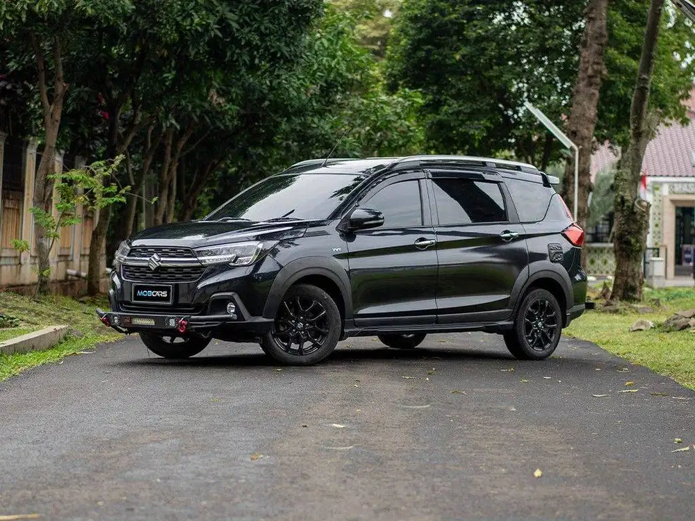 CASH TERMURAH SUZUKI XL7 1.5 BETA AT 2021 HITAM MOBCARS