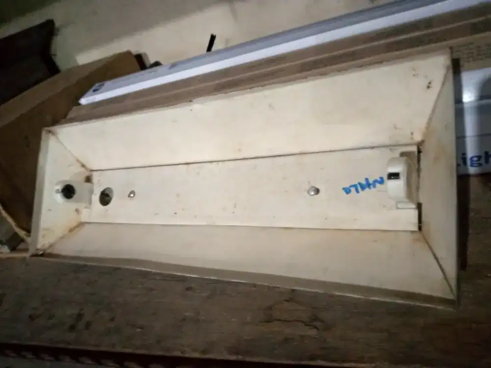 Kap Lampu Jalan 10 Watt