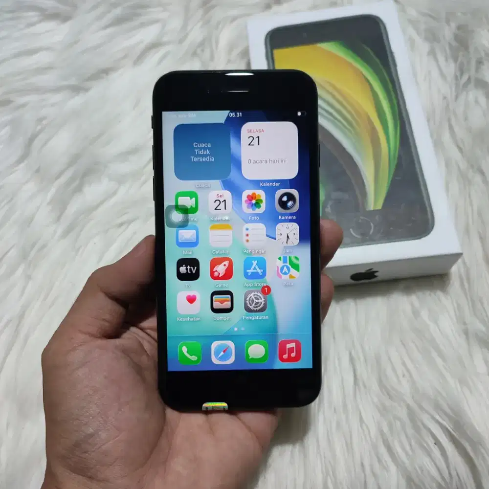 IPHONE SE 2020 128  IBOX GB SECOND