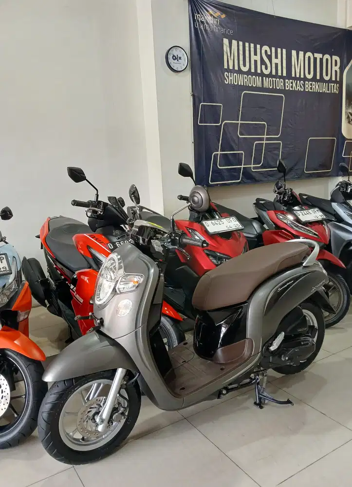 SCOOPY FI STYLISH TAHUN 2018, SEPERTI BARU, MUHSHI MOTOR.