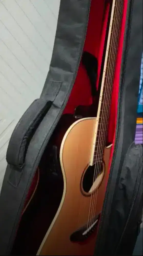 Softcase gitar tebel