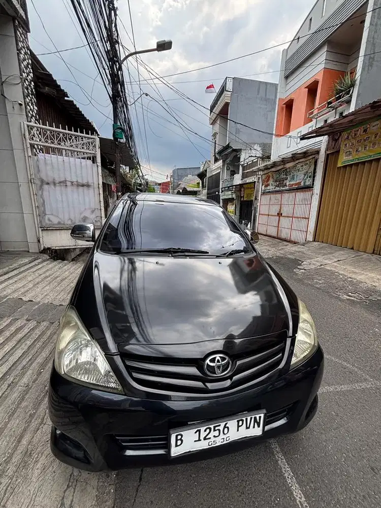 Kijang innova / inova 2010 Mt pajak panjang