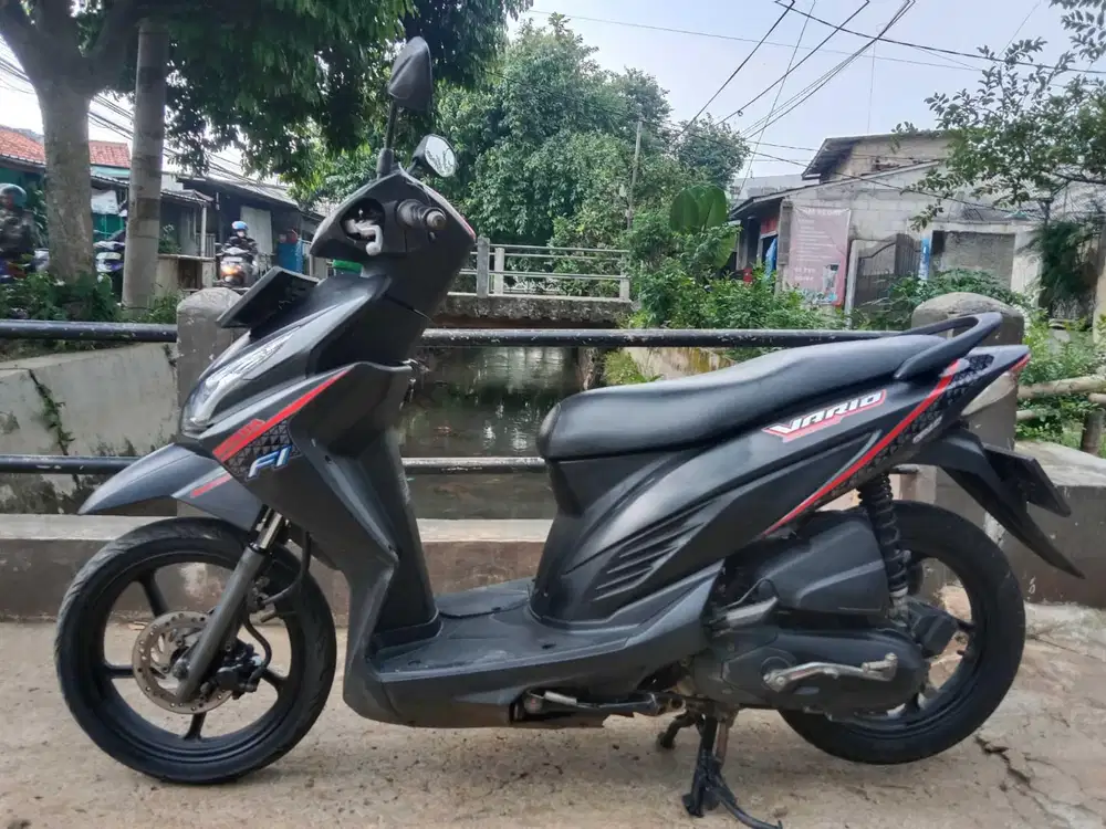 Honda Vario cw fi LED th 2016 tinggal gass