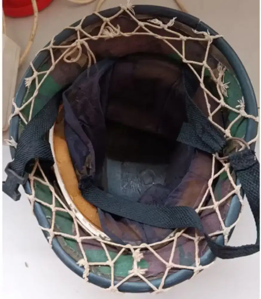 HELEM BEKAS MODEL ABRI