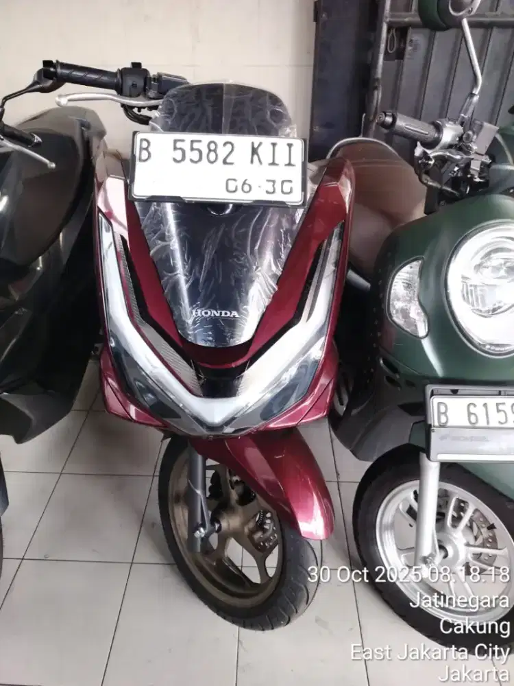 Pcx 160 roadsync th 2025 km 50 plat Bekasi kota