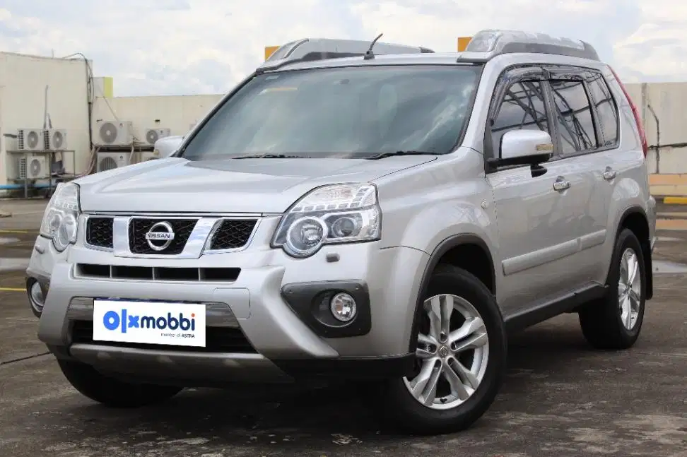 DP MURAH Nissan X-Trail 2.0 Bensin-AT 2011 EGY