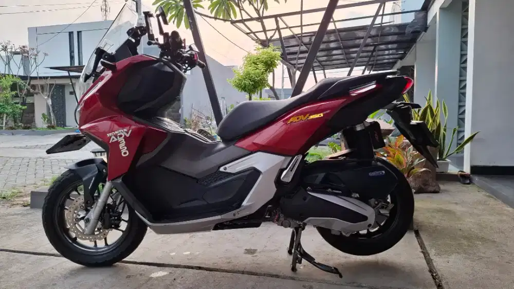 Adv 160 CBS tangan pertama