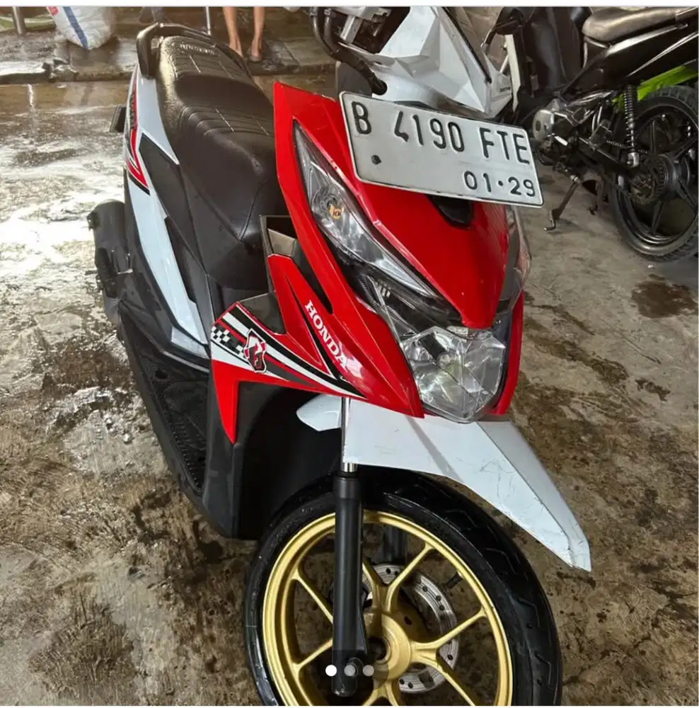 Dijual cepat, kondisi baik, minus pemakaian