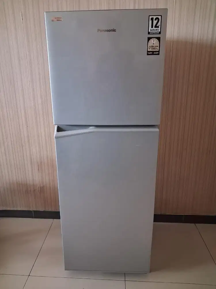Kulkas Panasonic Inverter 2 pintu