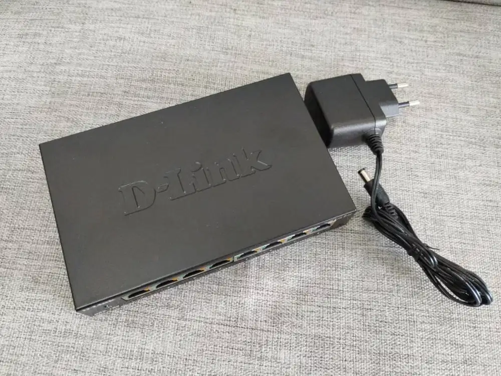 Switch D-Link DGS-108 8 Port Gigabit 1000Mbps Metal Case Unmanaged
