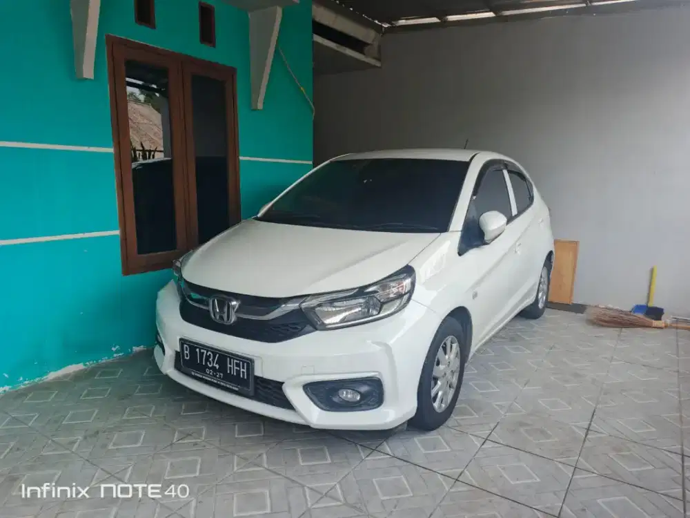Honda Brio e cvt 2022 istimewa