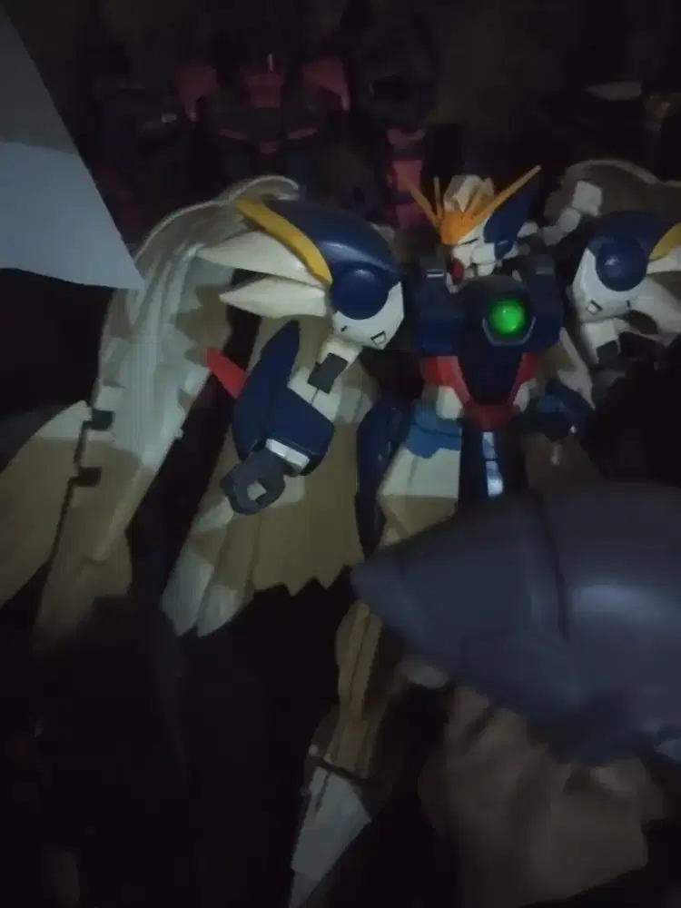 Mainan Gundam. Tag bandai