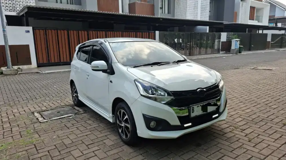 Daihatsu Ayla 1.2 R AT Mulus