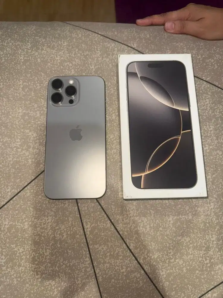 Apple iphone 16 Pro max 256GB like new