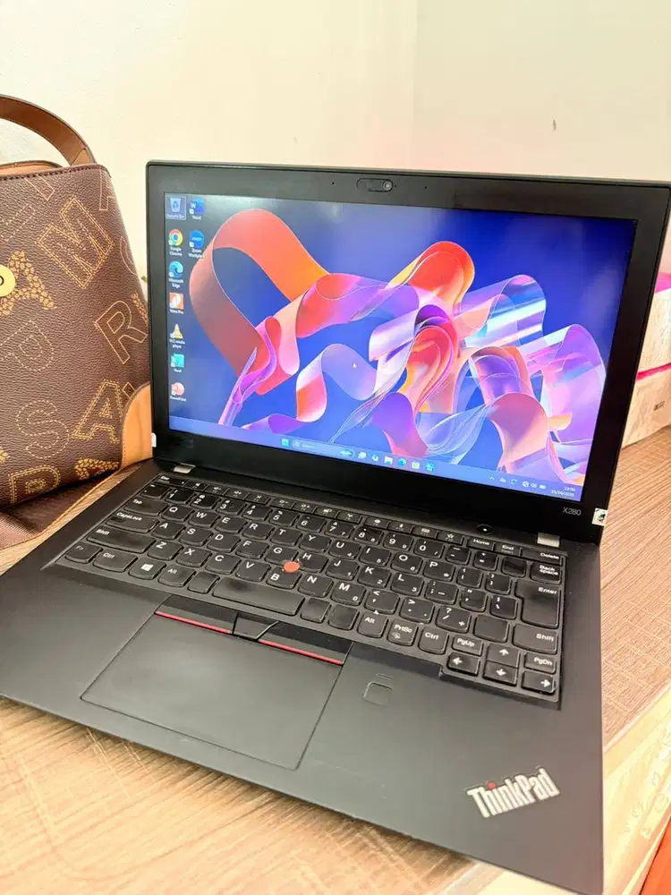 Laptop 3jtan Lenovo Thinkpad X280-Core i5 gen 8 RAM 8GB SSD 256GB