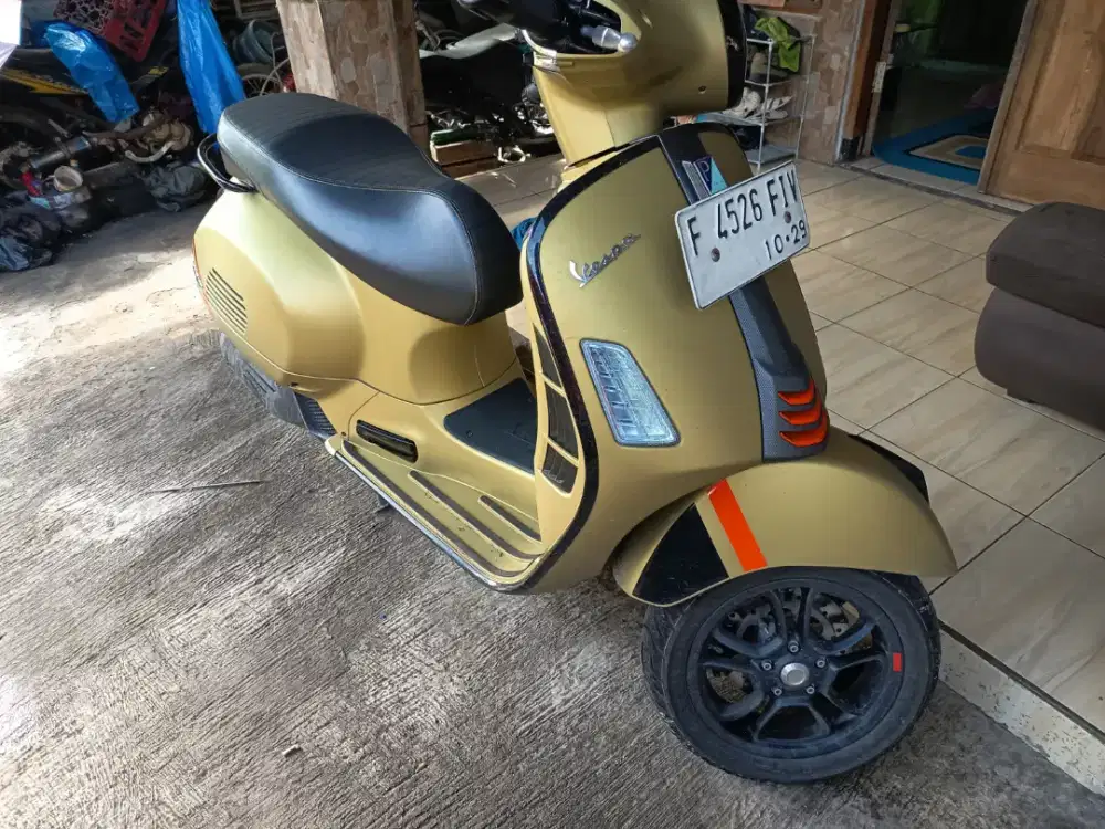 Vespa GTS super sport 150