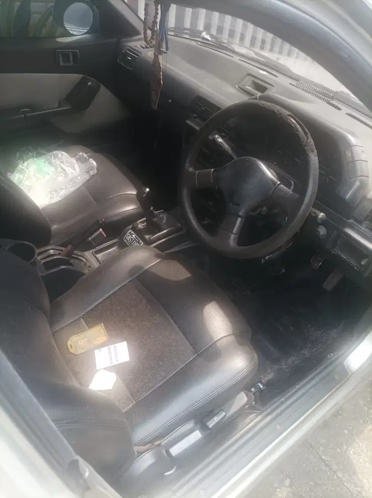 Mitsubishi Lancer 1990 Bensin