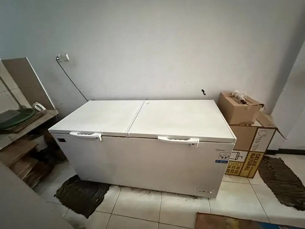 Prizer atau lemari es