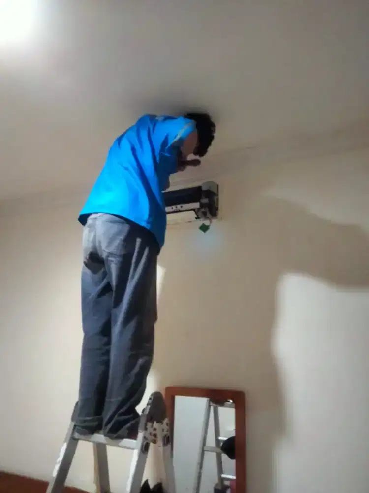 SERVICE DISPENSER,WATER HEATER,KULKAS,MESIN CUCI,AC DLL BERGRANSI ONLY